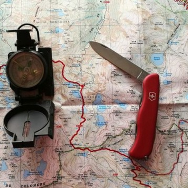 Victorinox Adventure Red Liner-Lock V0.8453