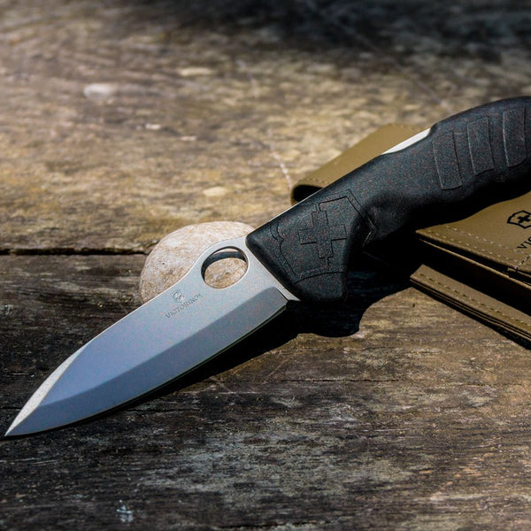Victorinox Hunter Pro - Black