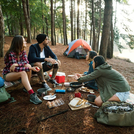 A Beginner's Guide to Camping: 9 Essential Camping Items