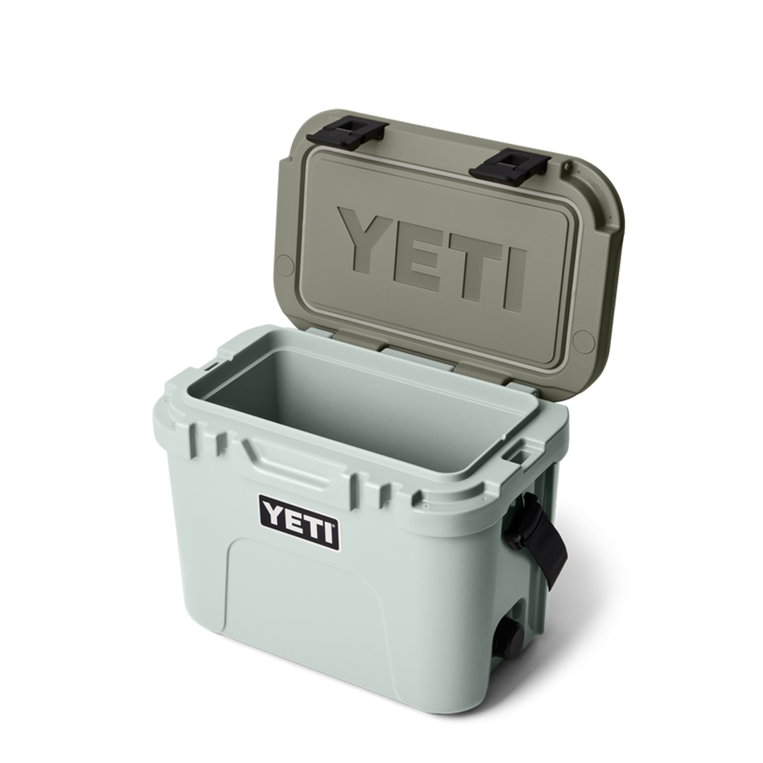 YETI Roadie® 15 Hard Cooler