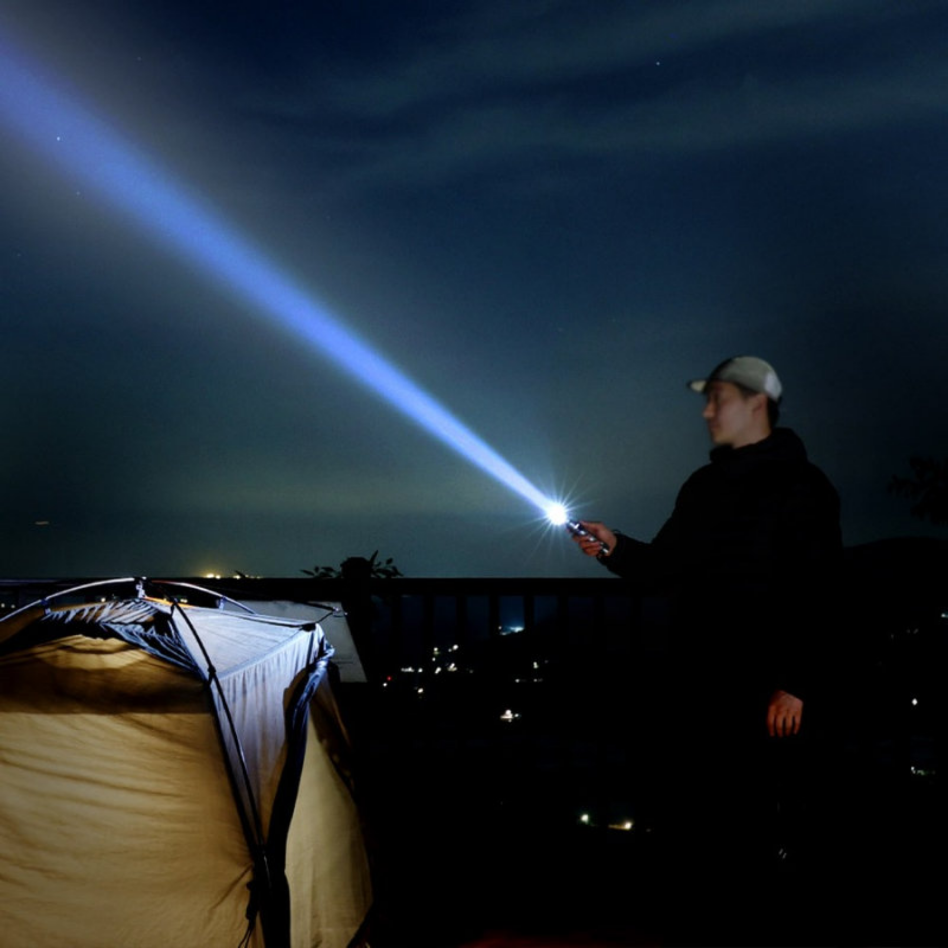 Claymore Dynalight Tactical Flashlight