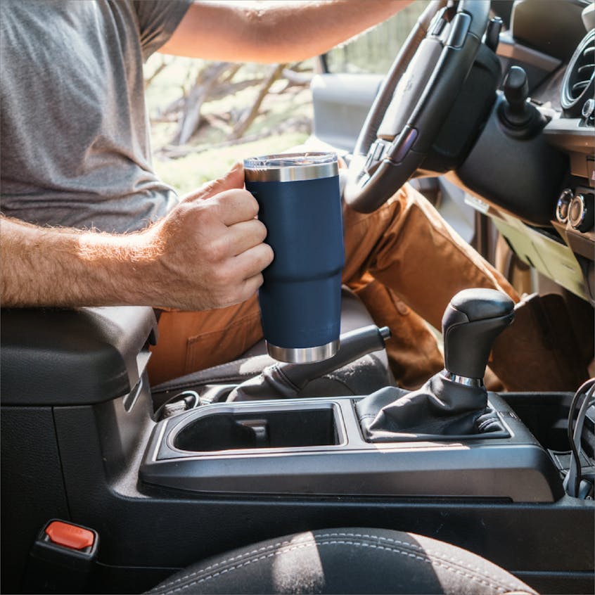 YETI Rambler® 20 OZ Travel Mug with Stronghold™ Lid