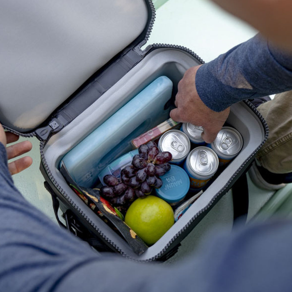 YETI Hopper Flip® 18 Soft Cooler