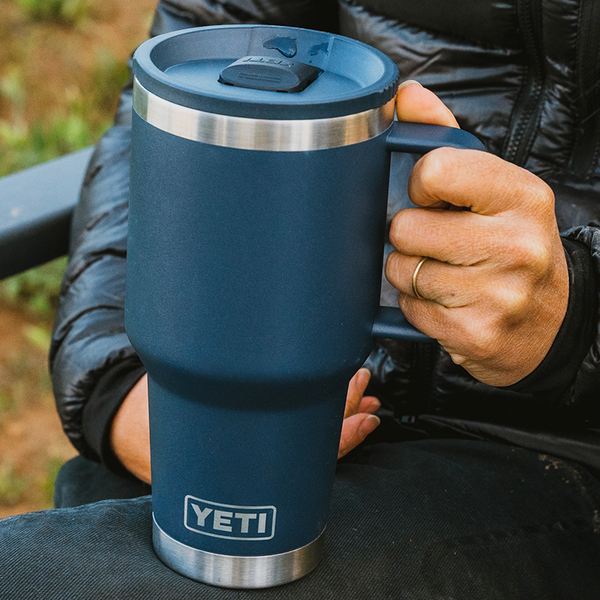 YETI Rambler® 30 OZ Travel Mug With Color-Matched Leakproof StrongHold™ Lid