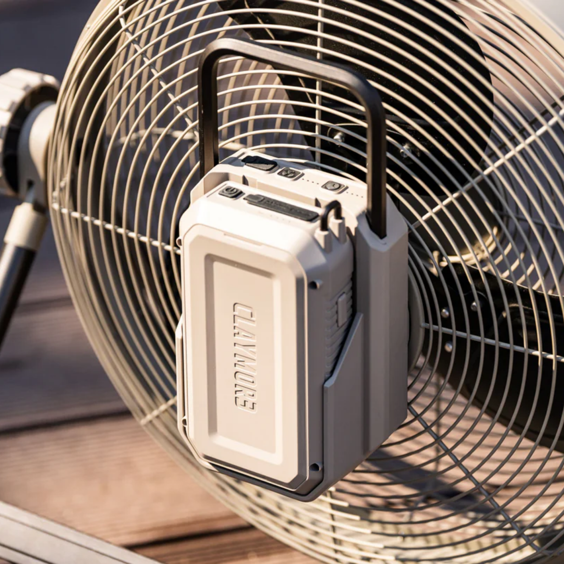 Claymore M14-L Wireless Rechargeable Fan Set