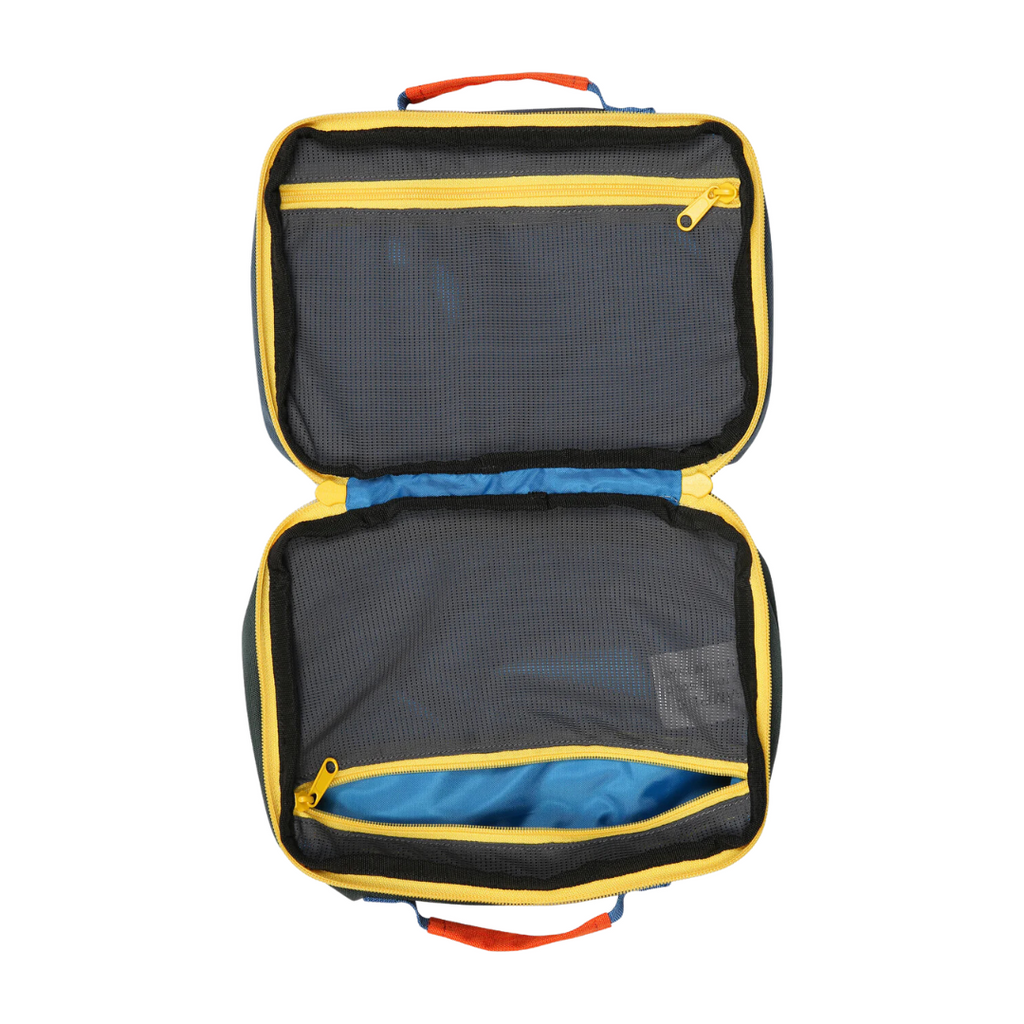 Kavu Take In Tow Travel Organizer Pouch