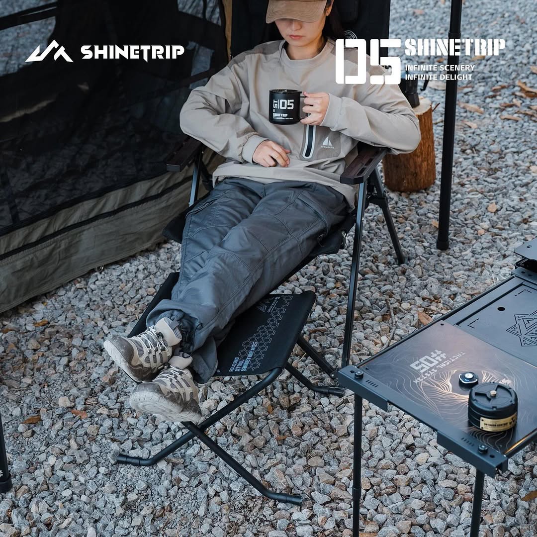 ShineTrip ST-05 Series Height-Adjustable Folding Stool with Armrest