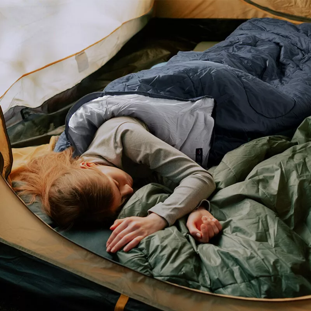 Naturehike Y150L Round Bottom Envelope with Hood Left Zipper