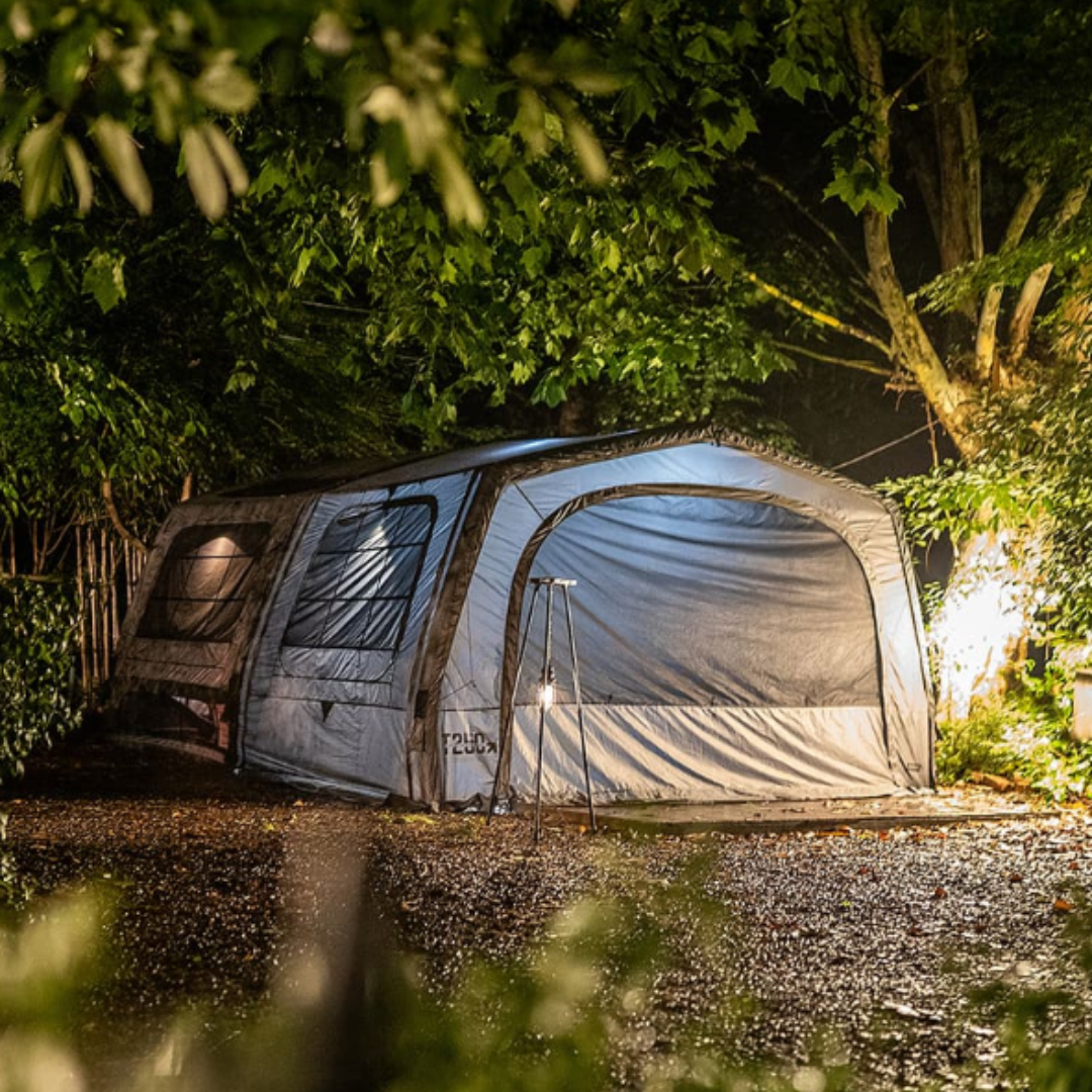 [Caplennnn Followers Pre-order] KZM T-250 Air Tent & Accessories