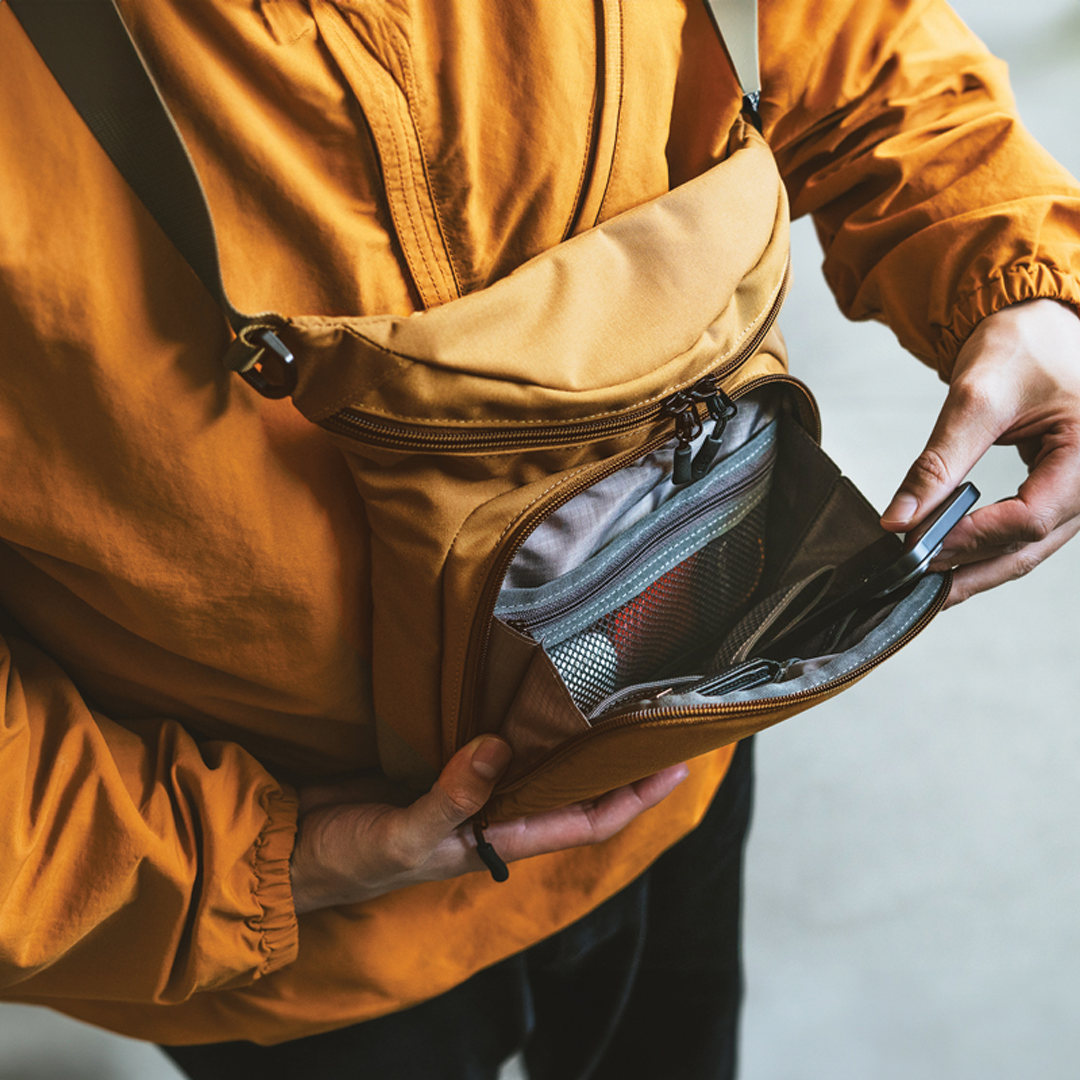 DoD CORDURA® Cross Body Bag 4L