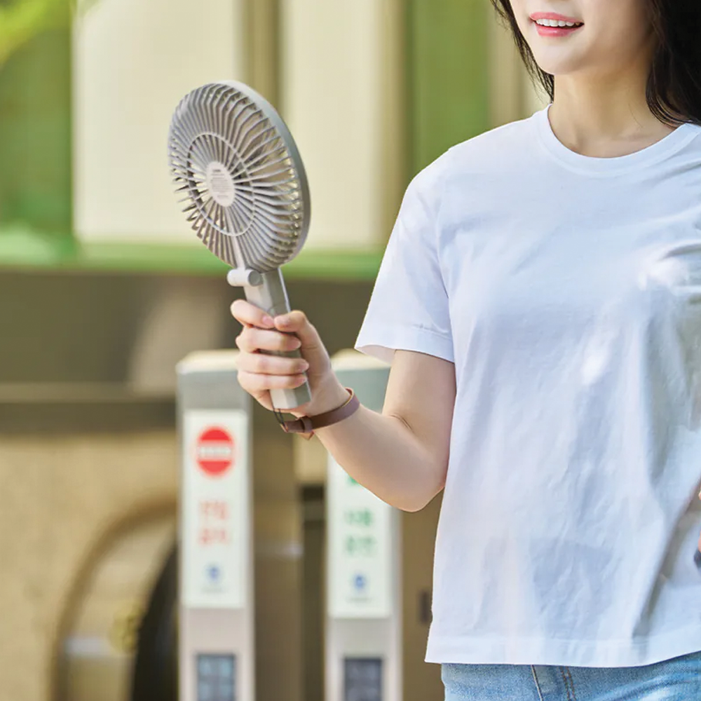 Claymore Handy Portable Fan 6-Inch Seven Wing Blade