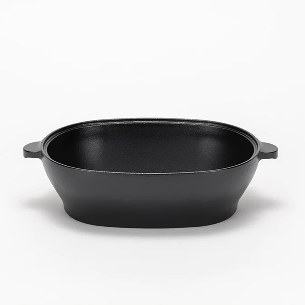 Snow Peak Micro Oval Cast Iron Oven