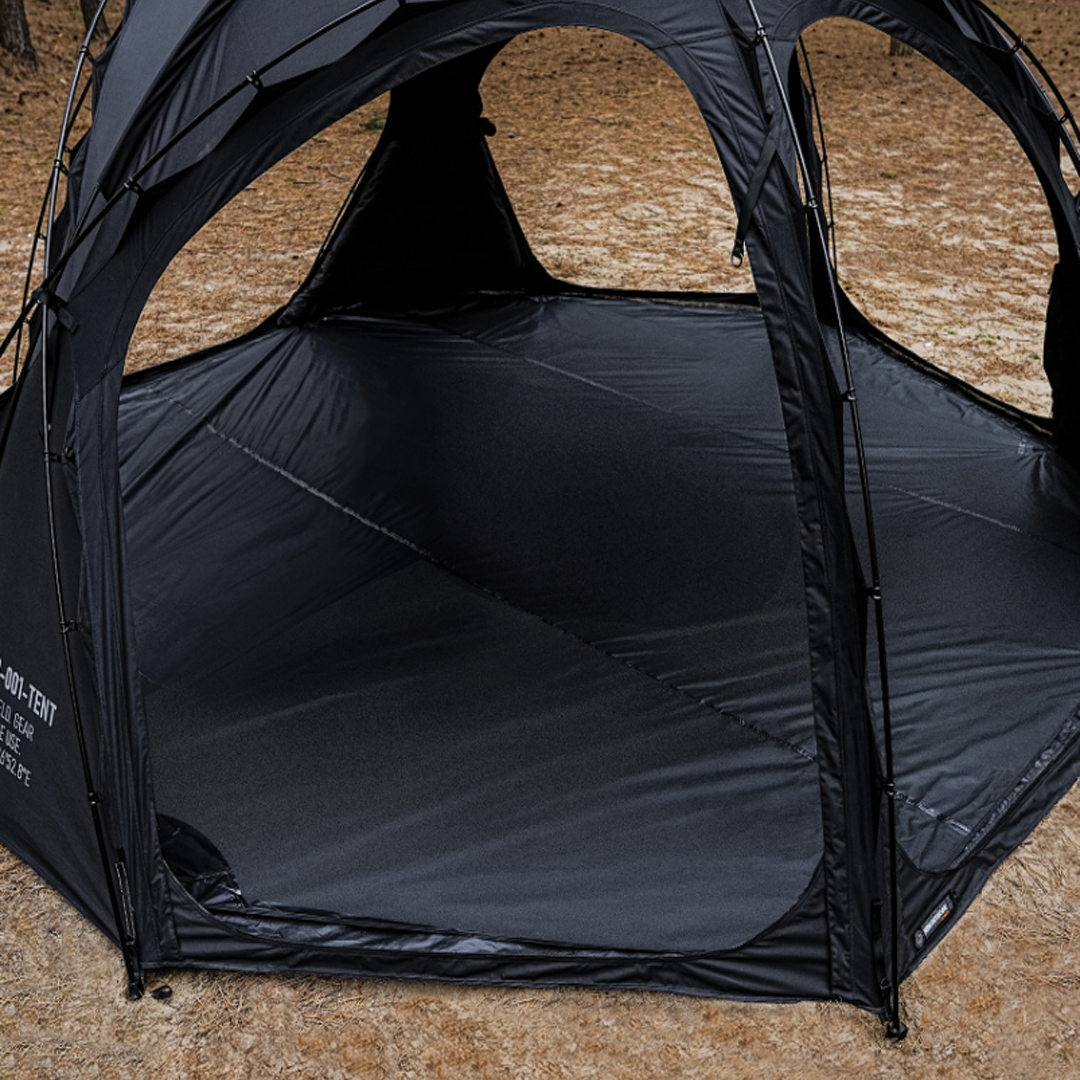 KZM Wild Field Nova Dome Tent + Black SMOG TPU