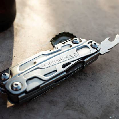 Leatherman Rev® Multi-Tool