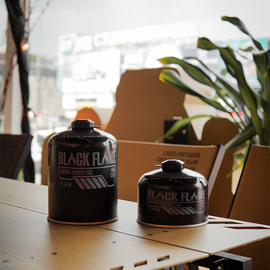 Black Flame Butane Gas Cartridge 230g 450g