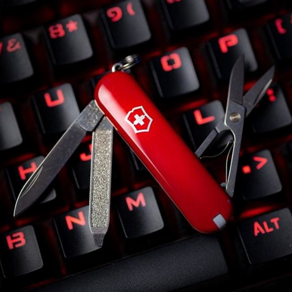 Victorinox Classic SD - Blue Translucent