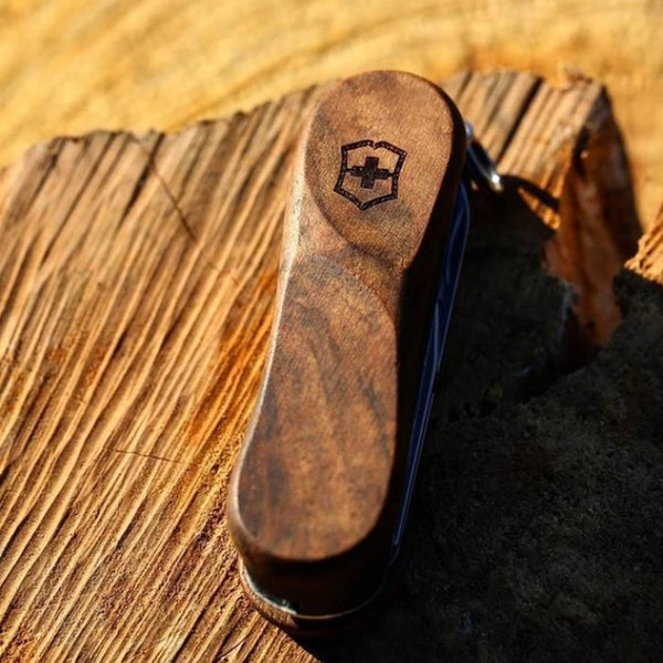 Victorinox Nail Clip 580 - Walnut