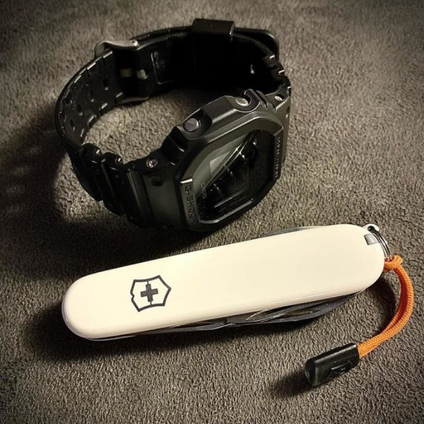 Victorinox Spartan - White