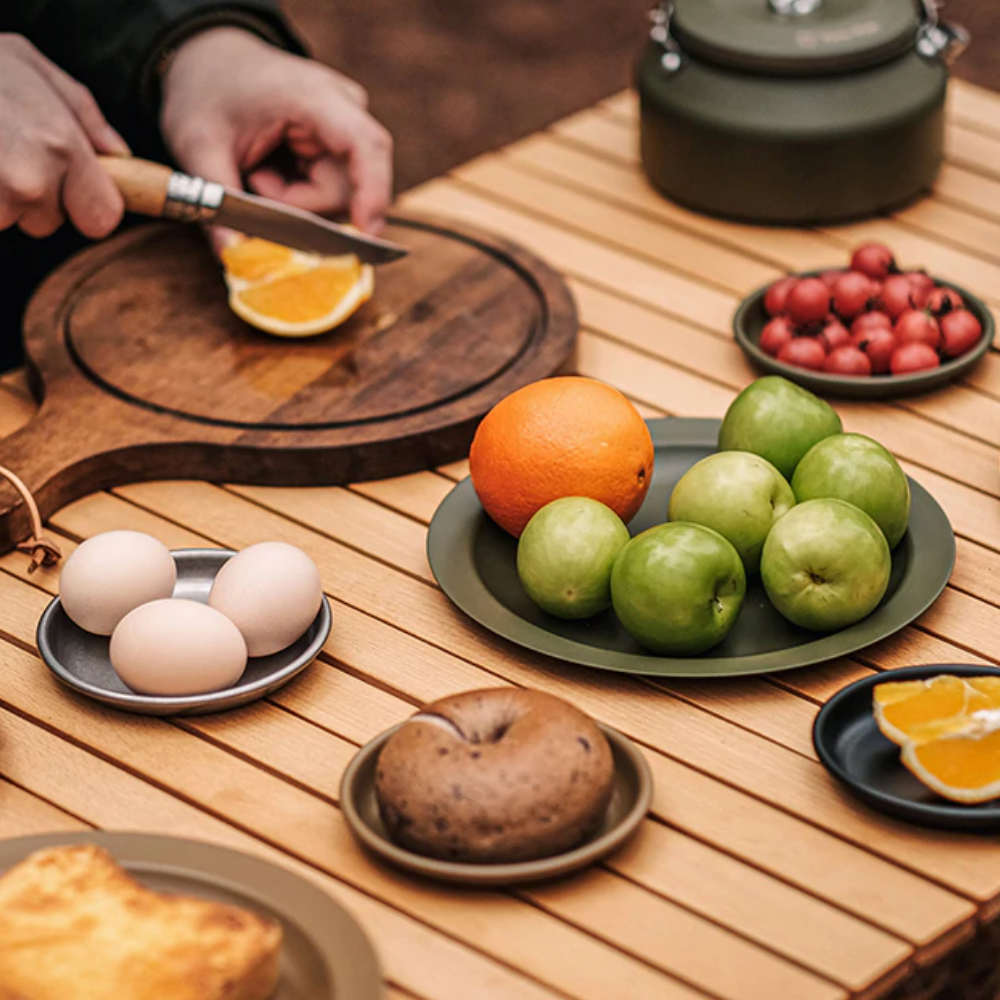 Thous Winds Small Vintage Dinner Plate